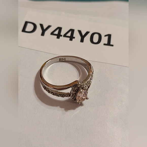 Size 10 ladies ring beautiful teardrop - Picture 6 of 14